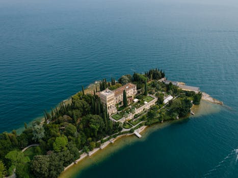 Hotels That Offer Exclusive Access To Private Islands