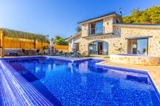 Villas with Private Gardens and Outdoor Living Spaces